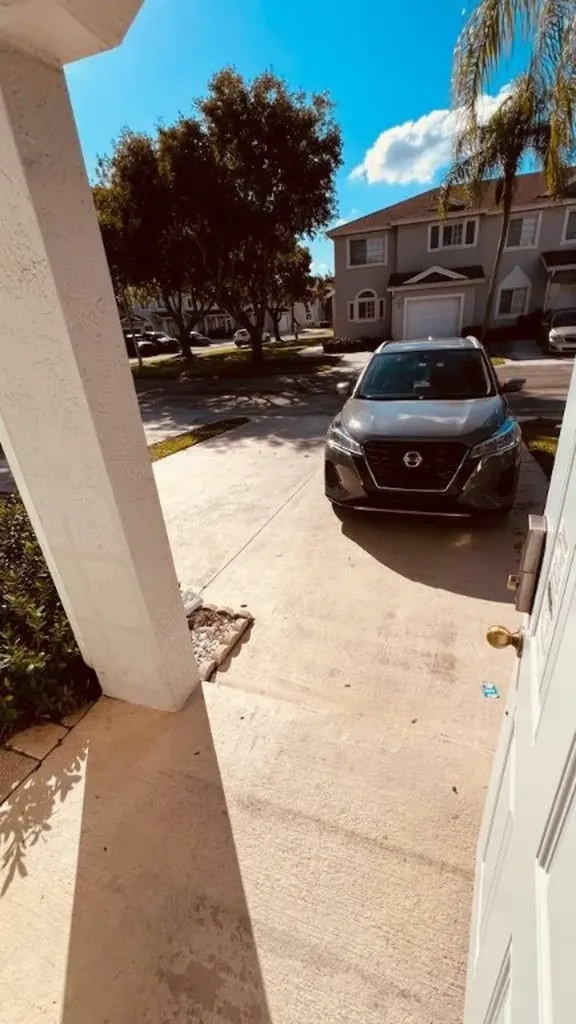 4735 SW 14th Street Deerfield Beach FL 33442