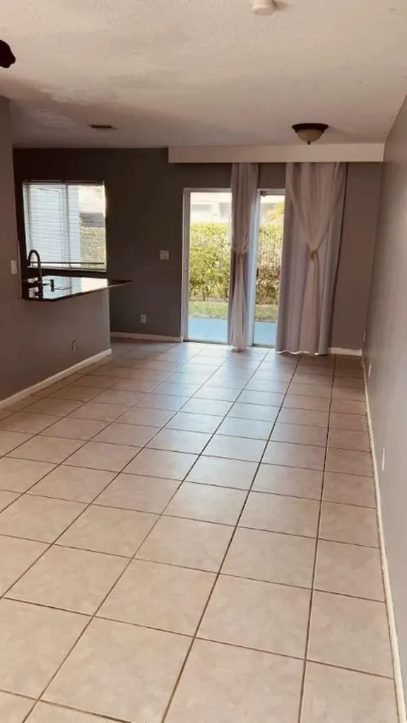 4735 SW 14th Street Deerfield Beach FL 33442