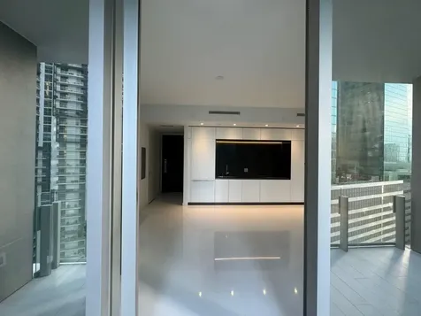 300 Biscayne Boulevard Way Miami FL 33131