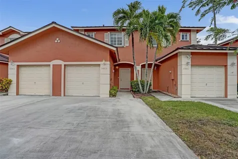 1003 NW 100th Avenue Pembroke Pines FL 33024