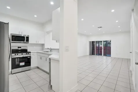 1003 NW 100th Avenue Pembroke Pines FL 33024