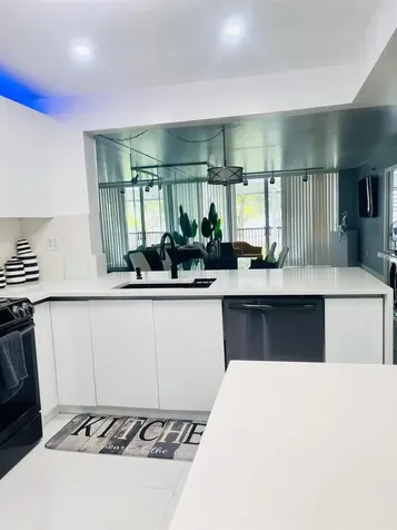 3910 Inverrary Boulevard Lauderhill FL 33319