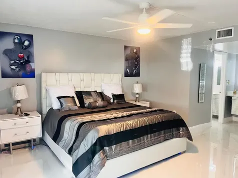 3910 Inverrary Boulevard Lauderhill FL 33319