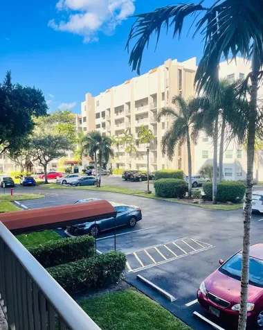 3910 Inverrary Boulevard Lauderhill FL 33319