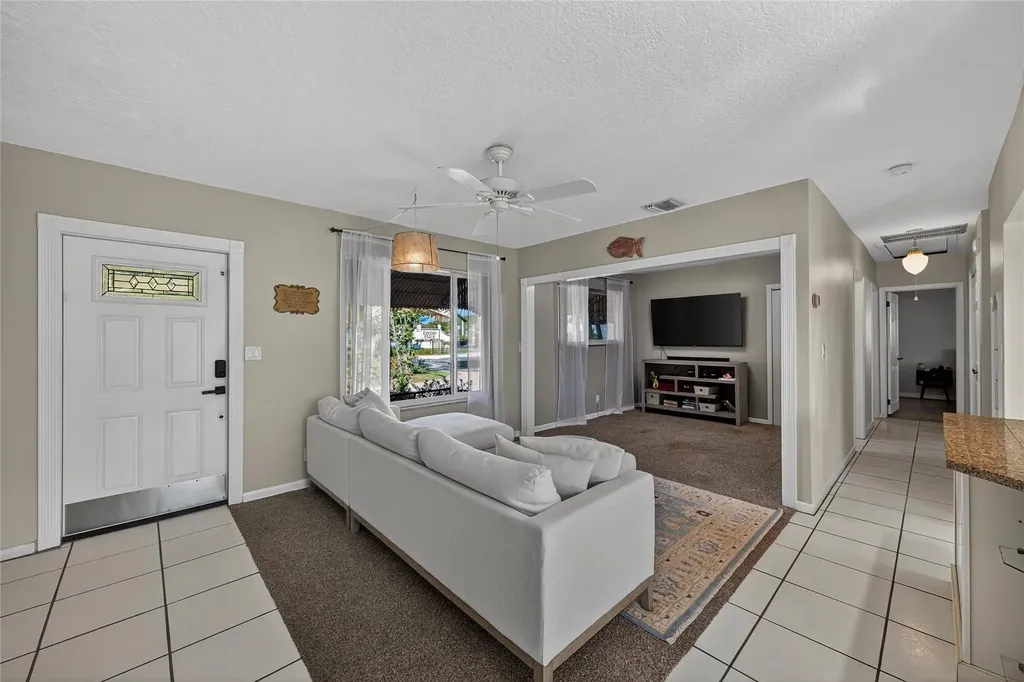 40 SW 9th Court Pompano Beach FL 33060