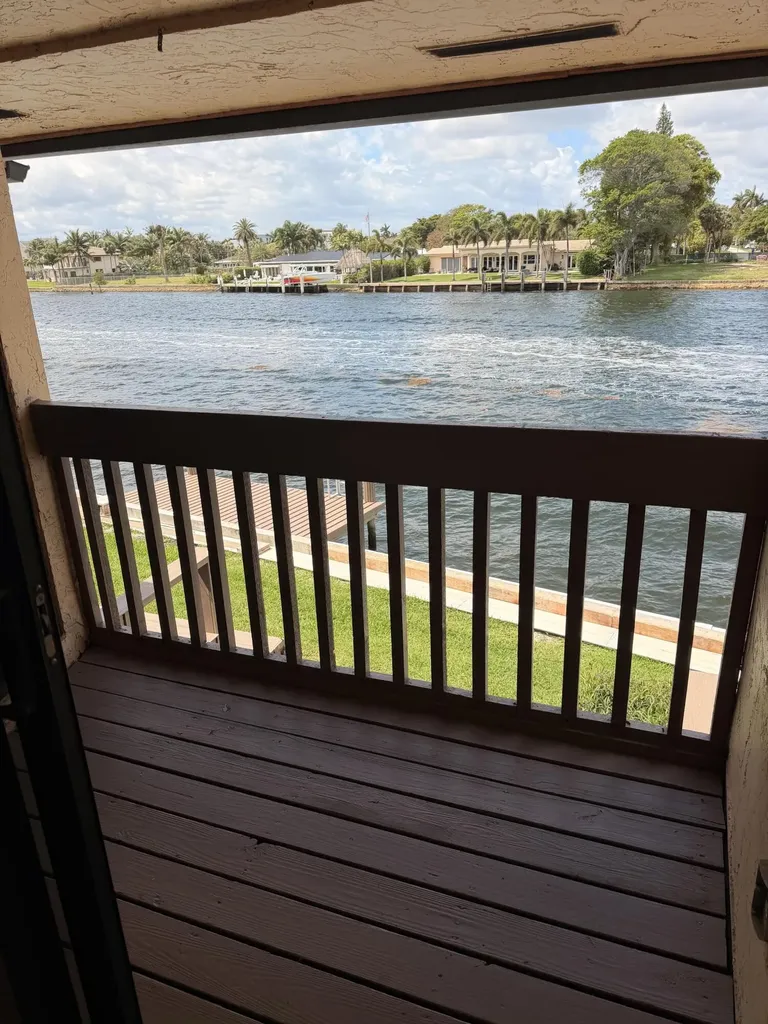 797 S Riverside Drive S Pompano Beach FL 33062