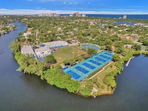 1160 N Federal Highway Fort Lauderdale FL 33304
