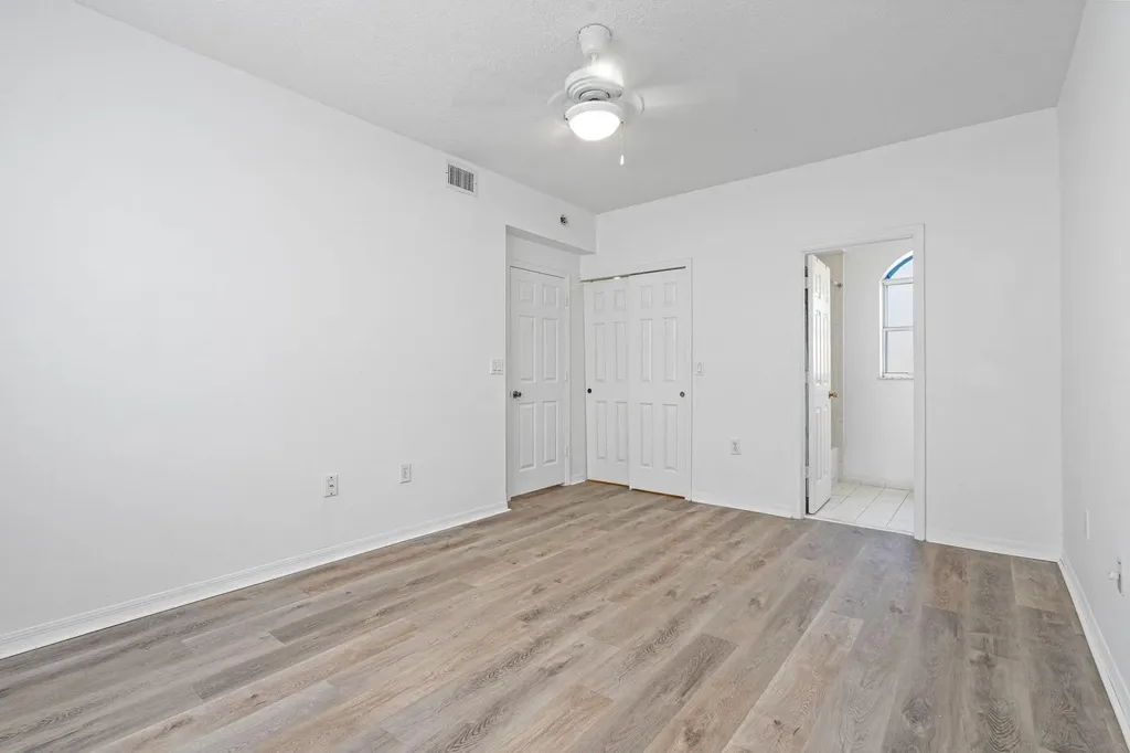 8520 NW 139th Terrace Miami Lakes FL 33016