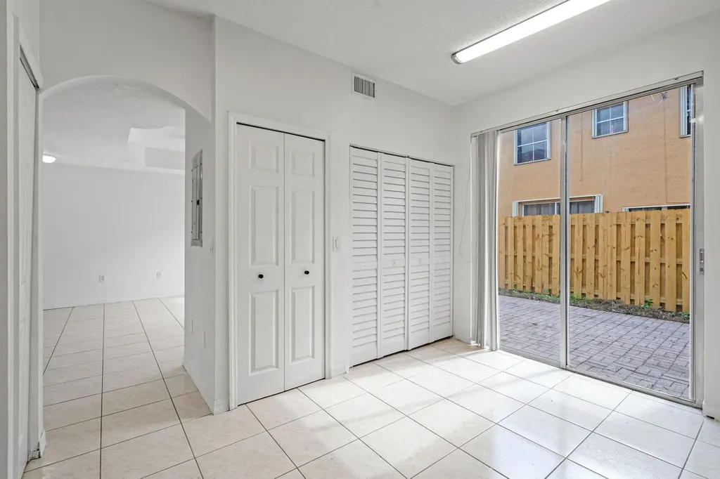 8520 NW 139th Terrace Miami Lakes FL 33016