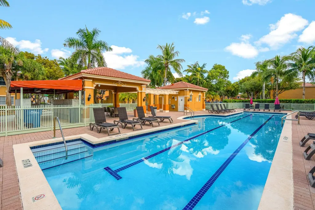 8520 NW 139th Terrace Miami Lakes FL 33016