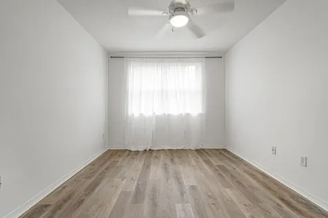 8520 NW 139th Terrace Miami Lakes FL 33016