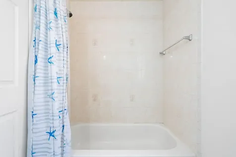 8520 NW 139th Terrace Miami Lakes FL 33016