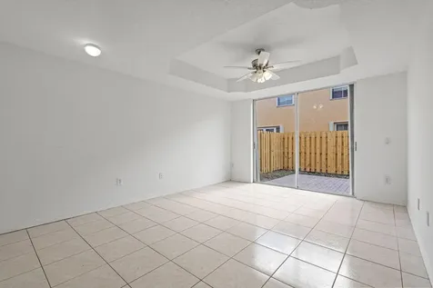 8520 NW 139th Terrace Miami Lakes FL 33016