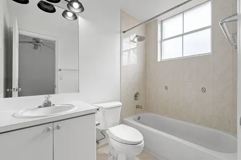8520 NW 139th Terrace Miami Lakes FL 33016
