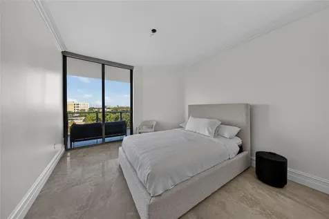 17301 Biscayne Boulevard Aventura FL 33160