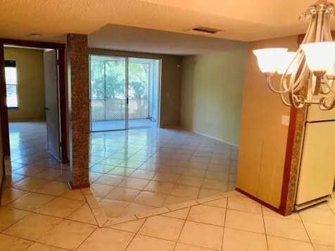 3660 Inverrary Drive Lauderhill FL 33319