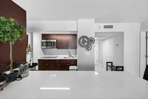 209 N Fort Lauderdale Beach Boulevard Fort Lauderdale FL 33304