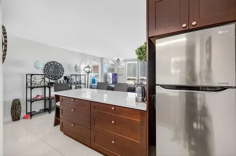 209 N Fort Lauderdale Beach Boulevard Fort Lauderdale FL 33304