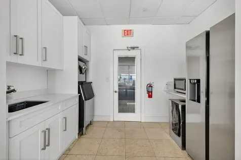 209 N Fort Lauderdale Beach Boulevard Fort Lauderdale FL 33304