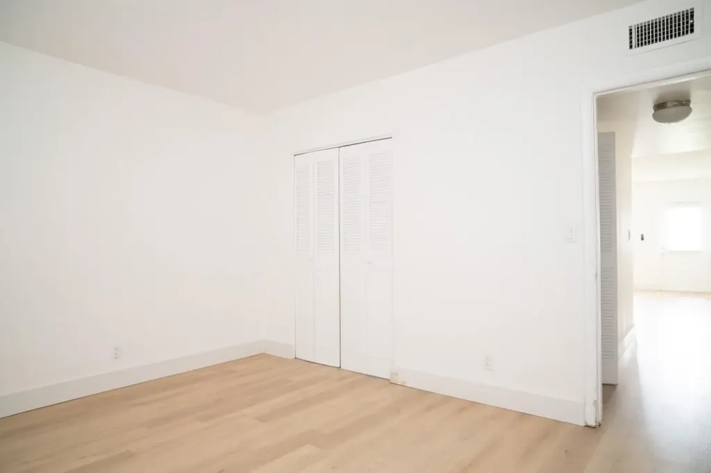 701 Pine Drive Pompano Beach FL 33060