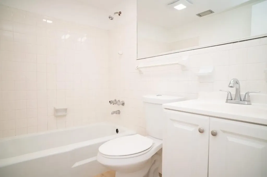 701 Pine Drive Pompano Beach FL 33060