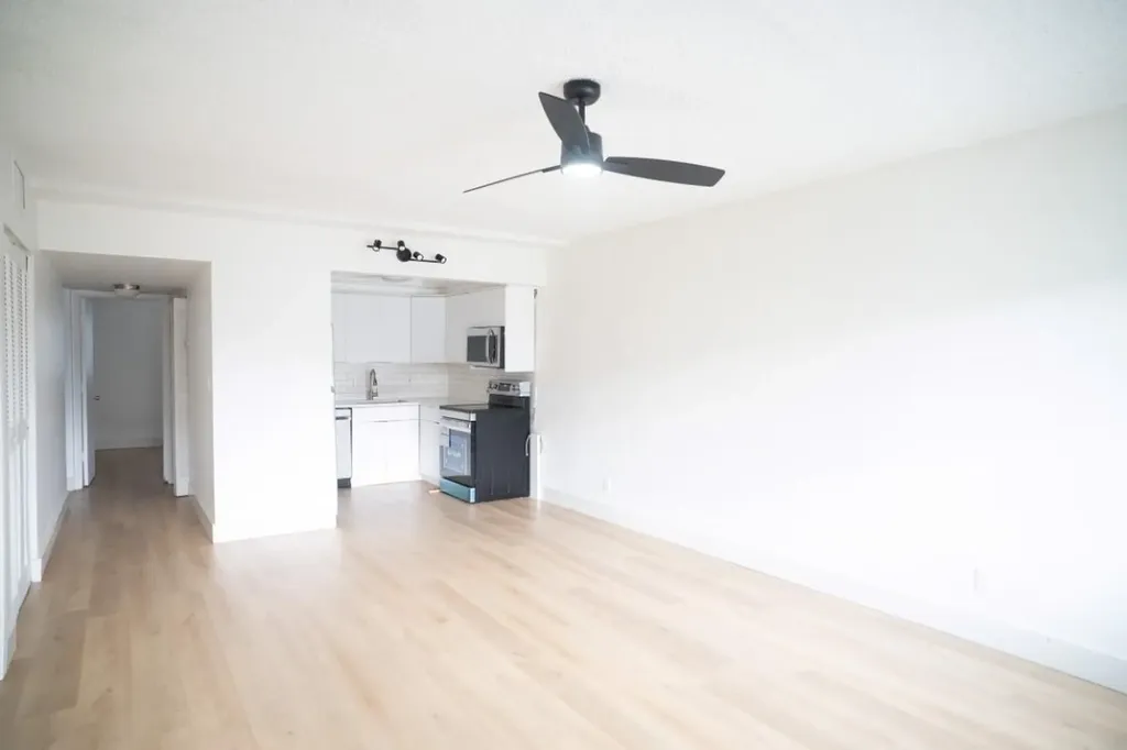 701 Pine Drive Pompano Beach FL 33060