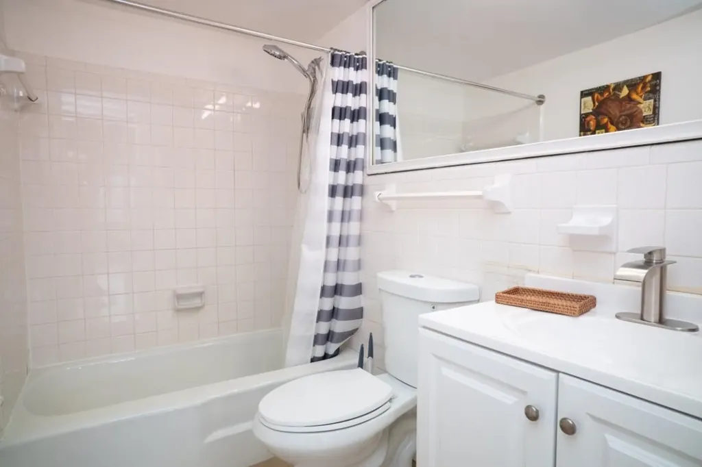 701 Pine Drive Pompano Beach FL 33060