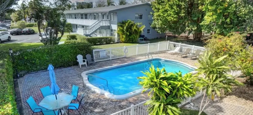 701 Pine Drive Pompano Beach FL 33060