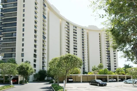 2480 Presidential Way West Palm Beach FL 33401