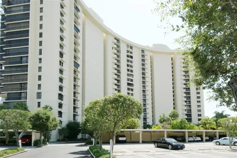 2480 Presidential Way West Palm Beach FL 33401