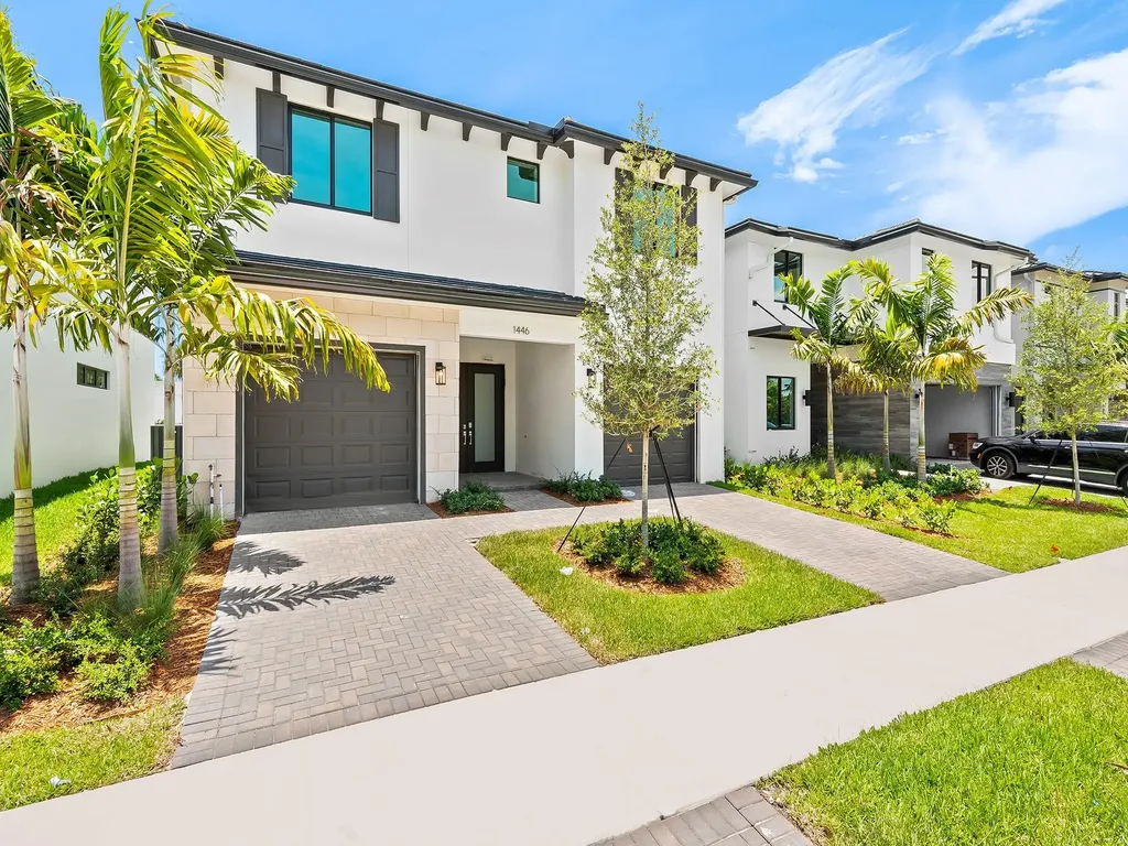 1446 SW 23rd Street Fort Lauderdale FL 33315