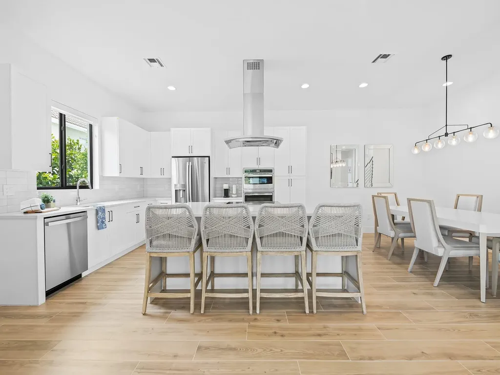 1446 SW 23rd Street Fort Lauderdale FL 33315