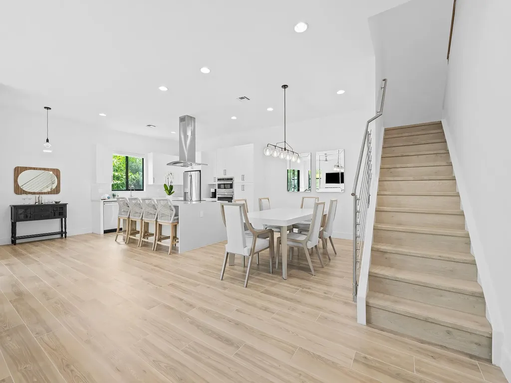 1446 SW 23rd Street Fort Lauderdale FL 33315