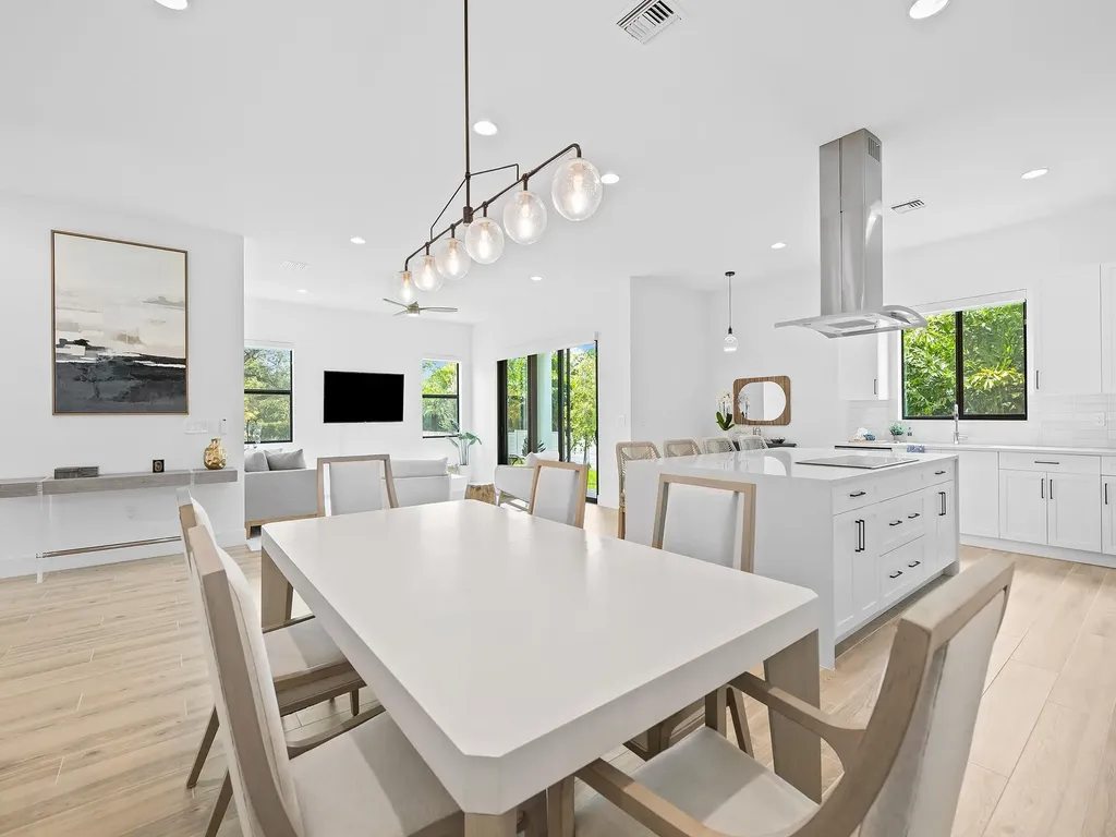 1446 SW 23rd Street Fort Lauderdale FL 33315