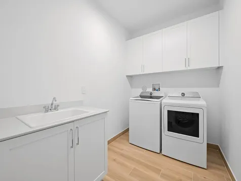1446 SW 23rd Street Fort Lauderdale FL 33315