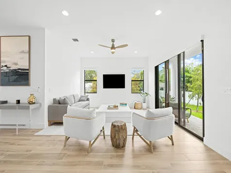 1446 SW 23rd Street Fort Lauderdale FL 33315