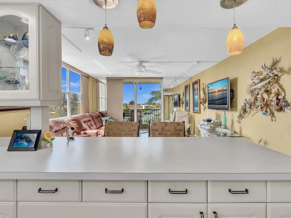 1421 S Ocean Boulevard Pompano Beach FL 33062
