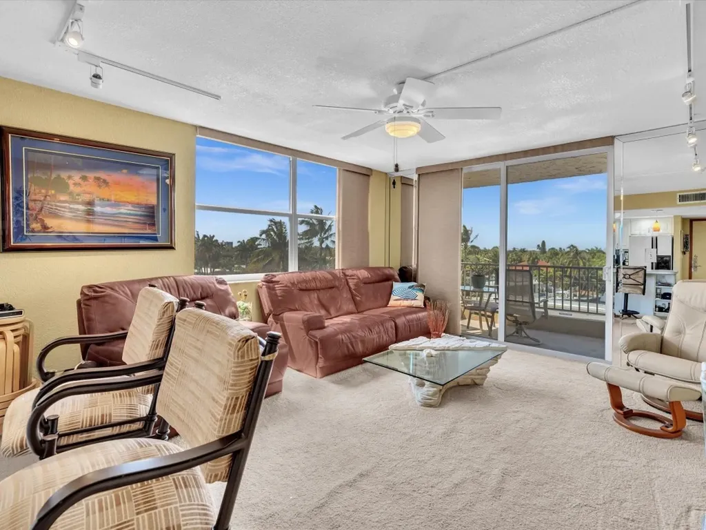 1421 S Ocean Boulevard Pompano Beach FL 33062