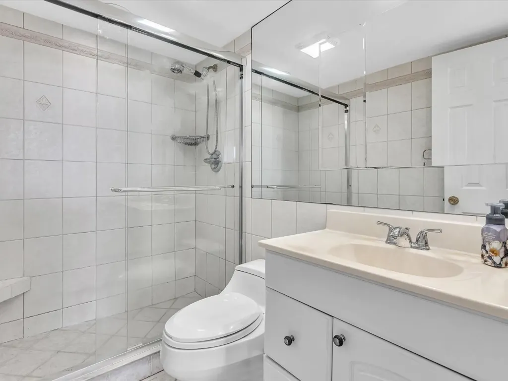 1421 S Ocean Boulevard Pompano Beach FL 33062