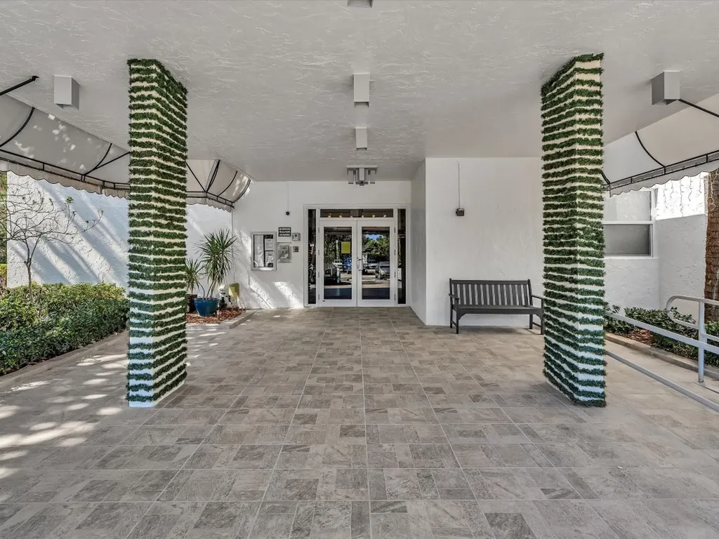 1421 S Ocean Boulevard Pompano Beach FL 33062