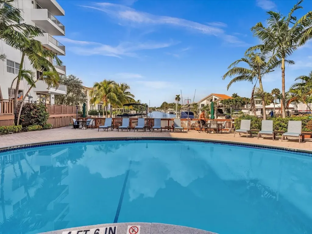 1421 S Ocean Boulevard Pompano Beach FL 33062