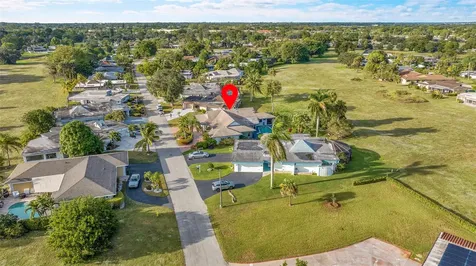 5102 Yellow Pine Lane Tamarac FL 33319