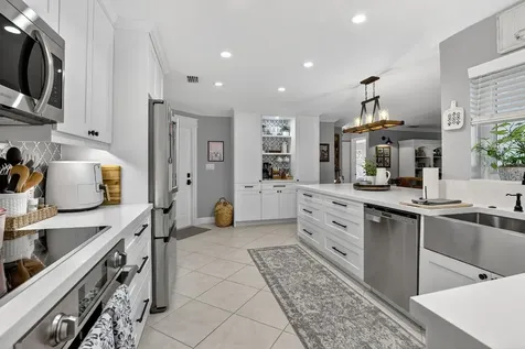 11611 SW 52nd Street Cooper City FL 33330