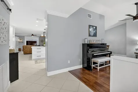 11611 SW 52nd Street Cooper City FL 33330