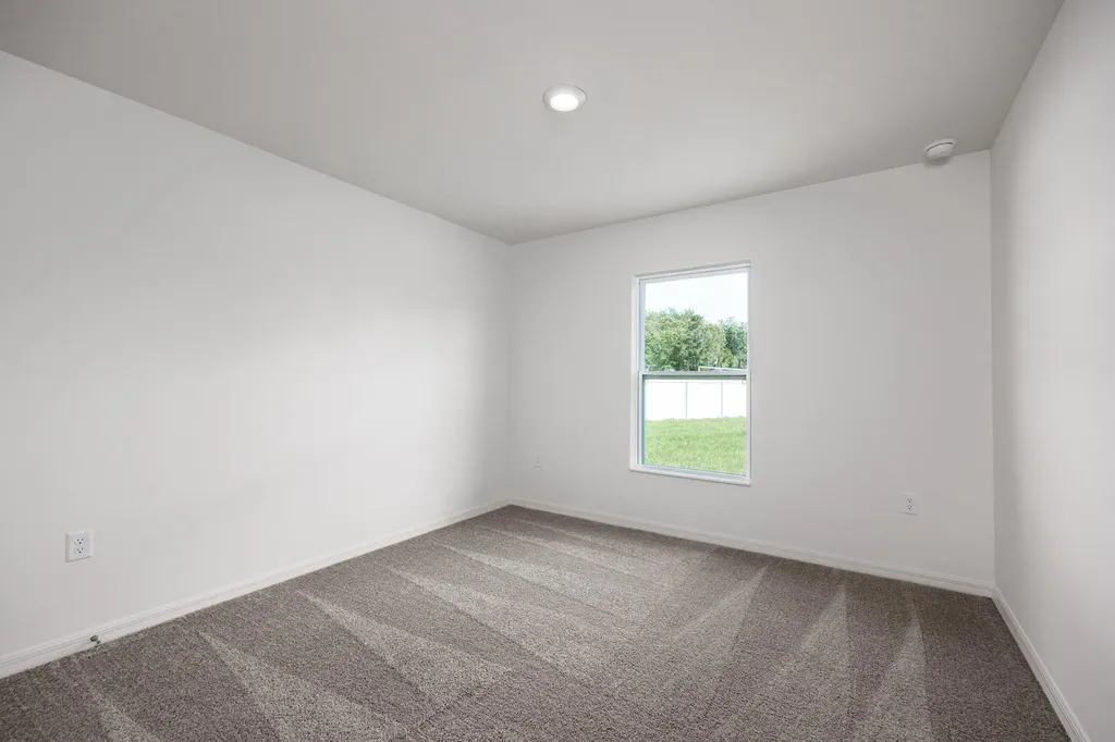 2737 SE Mariposa Avenue Port St Lucie FL 34952