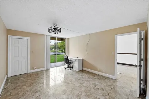 3141 NW 47th Terrace Lauderdale Lakes FL 33319