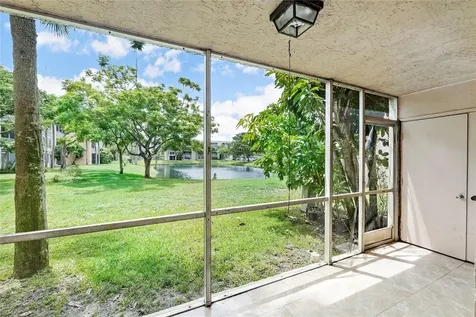 3141 NW 47th Terrace Lauderdale Lakes FL 33319