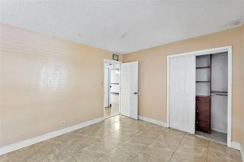 3141 NW 47th Terrace Lauderdale Lakes FL 33319
