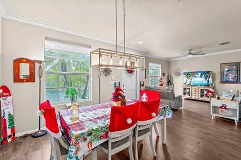 195 SW 7th Street Pompano Beach FL 33060