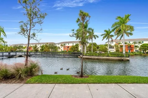 195 SW 7th Street Pompano Beach FL 33060